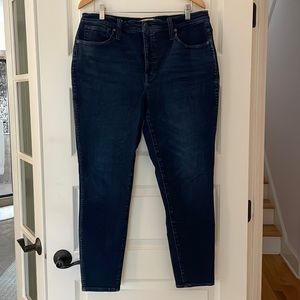 Madewell 10" High-Rise Skinny Jeans in Bensley Wash